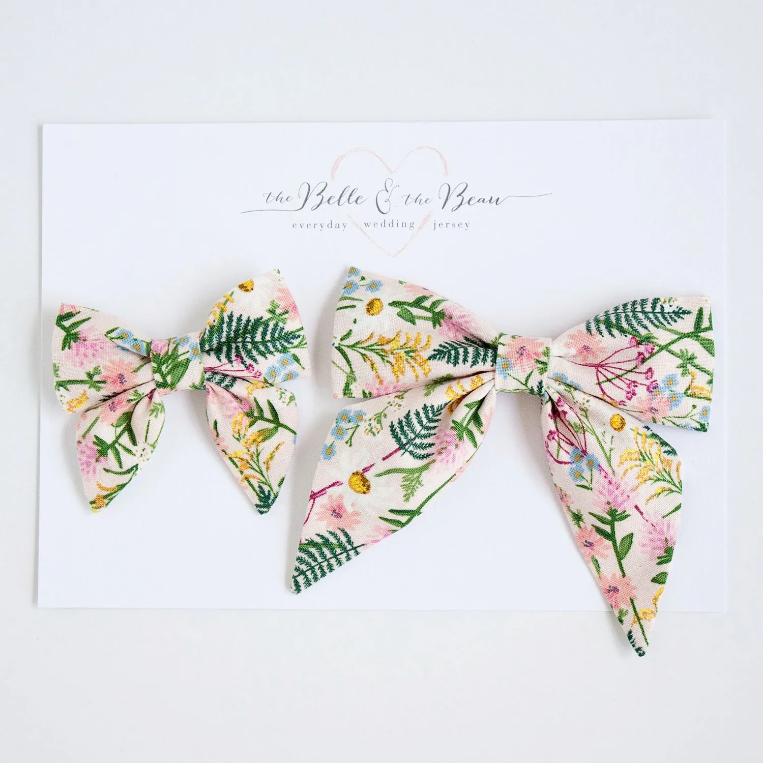 Boy's Necktie / Wildflowers In Pink