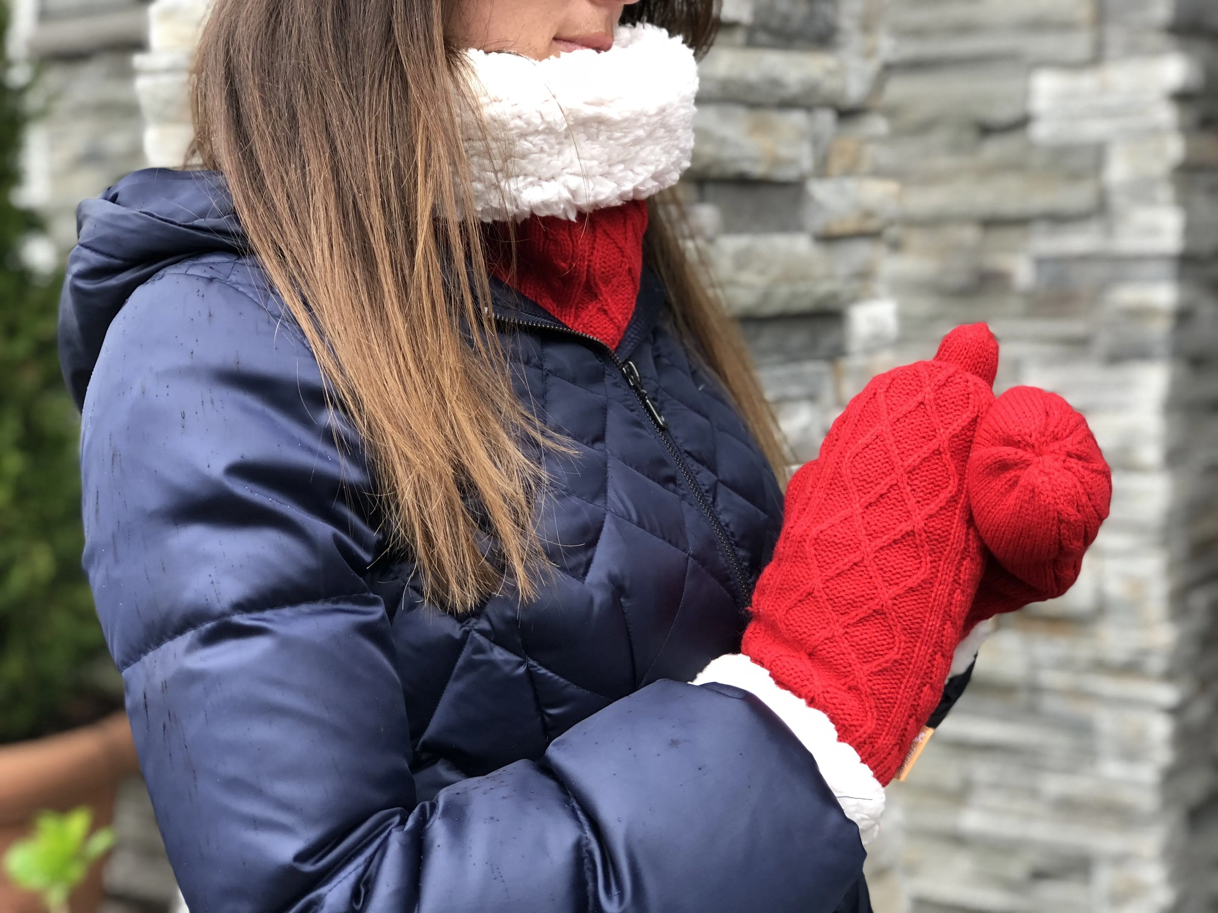 Cable Knit Snood Neck Warmer | Red