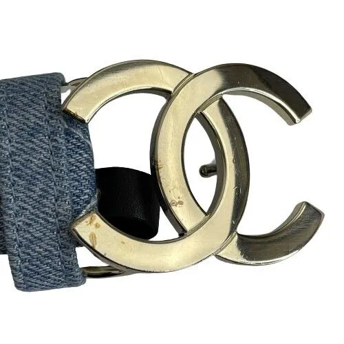 CHANEL - Blue Denim CC Buckle Belt Size - 80 / 32
