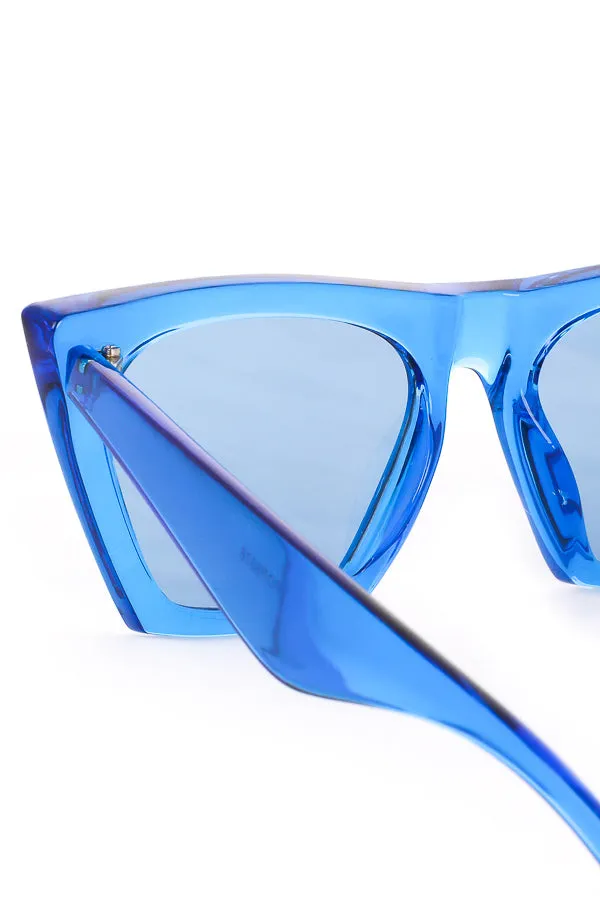 Clout Frames