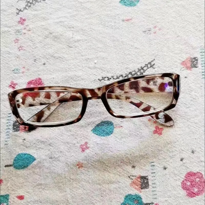 Cubojue Unisex Full Rim Rectangle Tr 90 Titanium Hyperopic Reading Glasses 21007