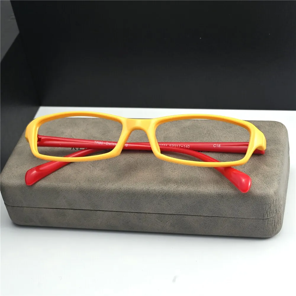 Cubojue Unisex Full Rim Small Square Tr 90 Titanium Presbyopic Reading Glasses 1031p