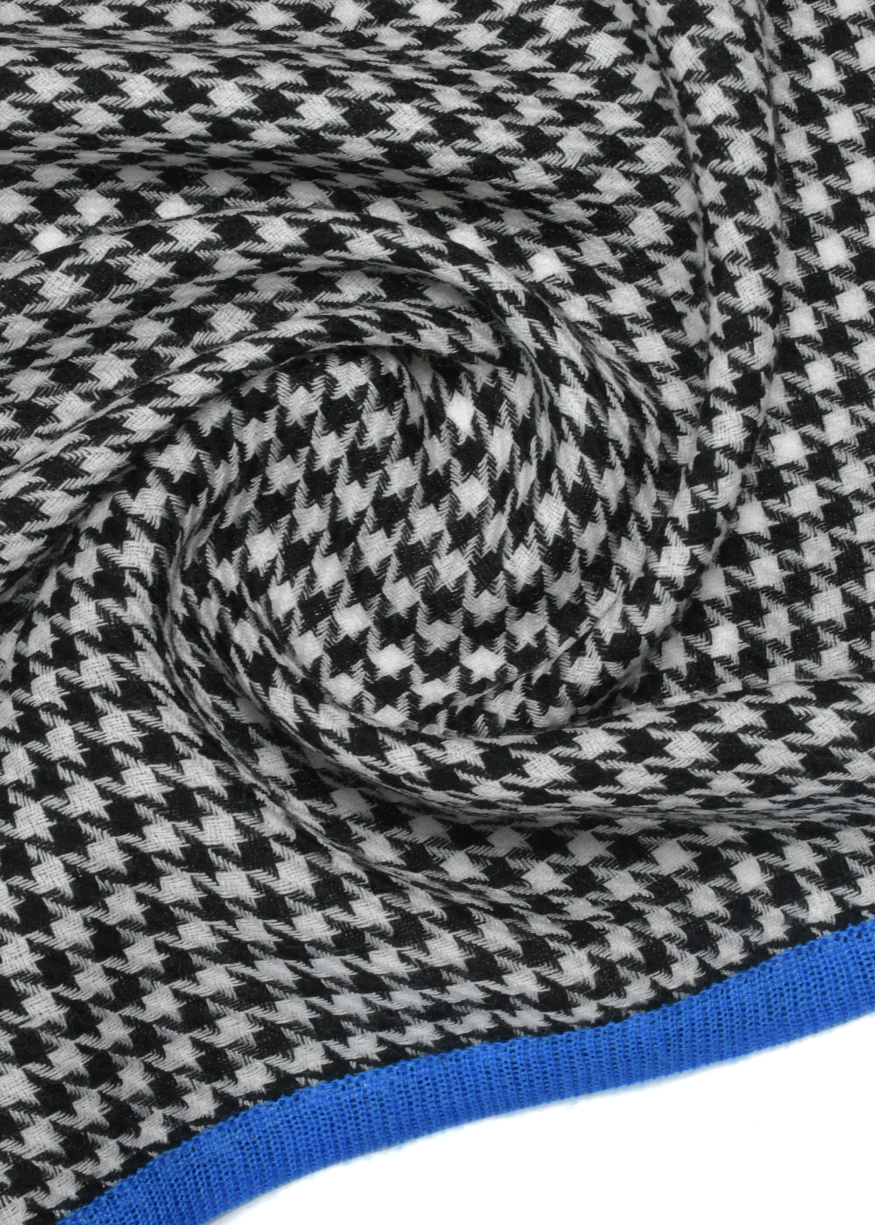Houndstooth Stole with Piping Border in Merino