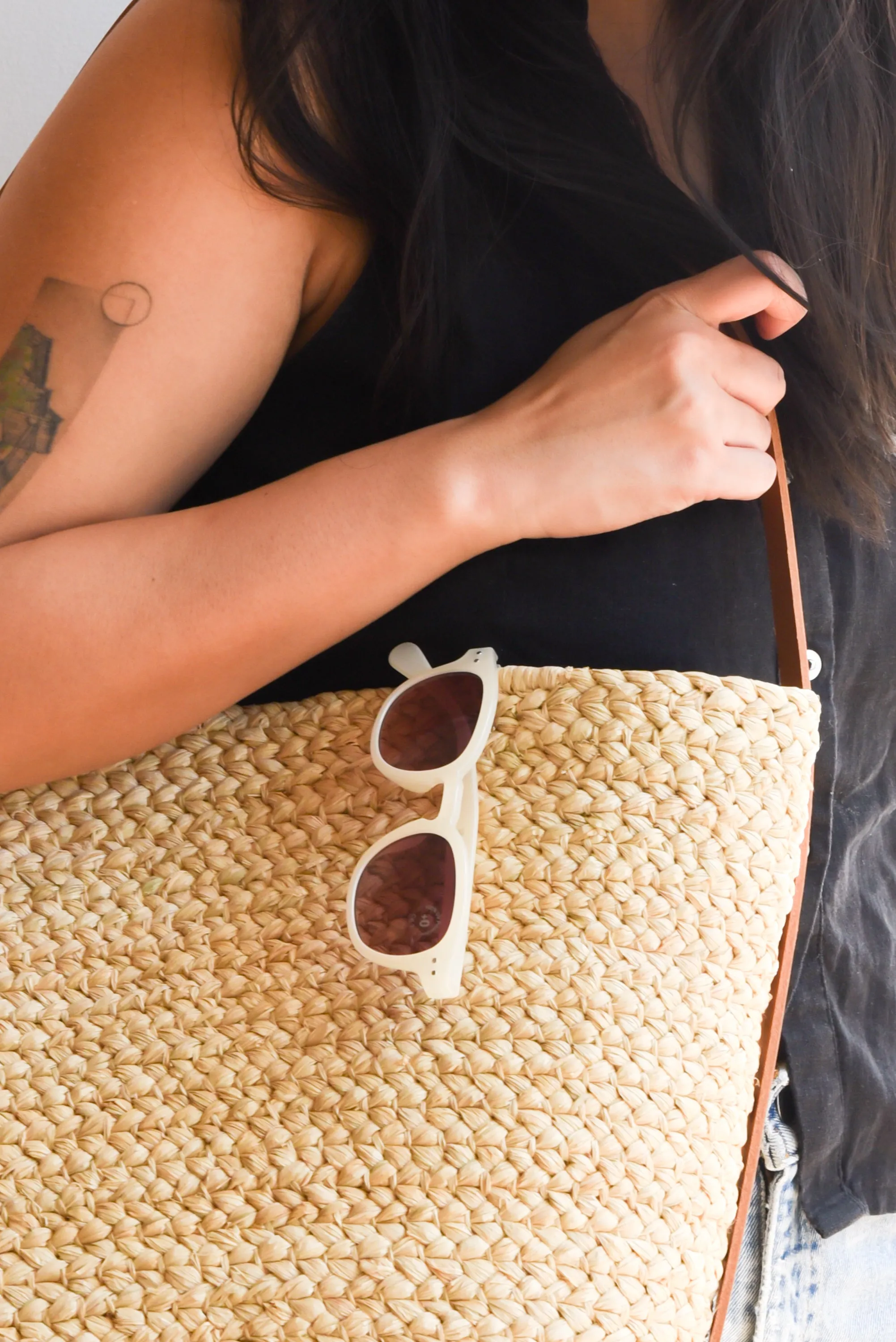 Izipizi #C Sunglasses in Vintage Cream