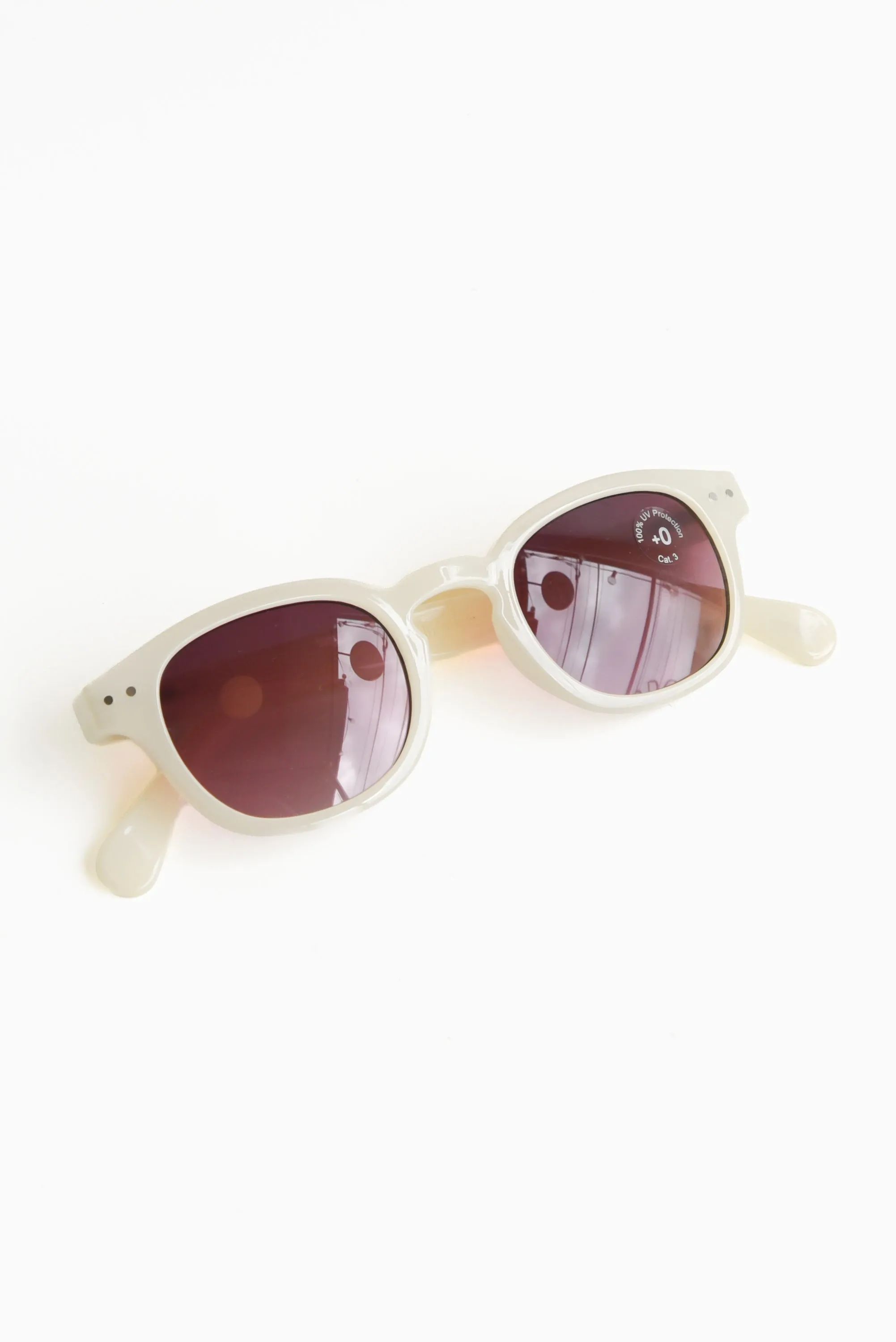Izipizi #C Sunglasses in Vintage Cream