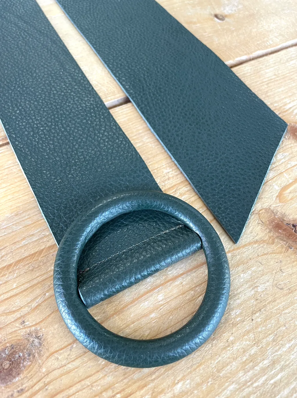 Leather Ring Buckle Belt Forest Green