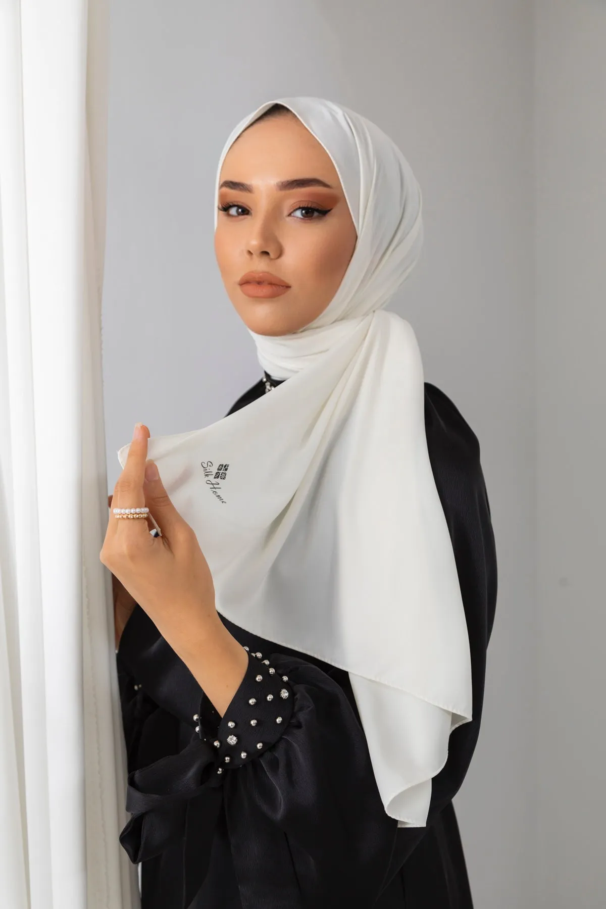 Medina Silk