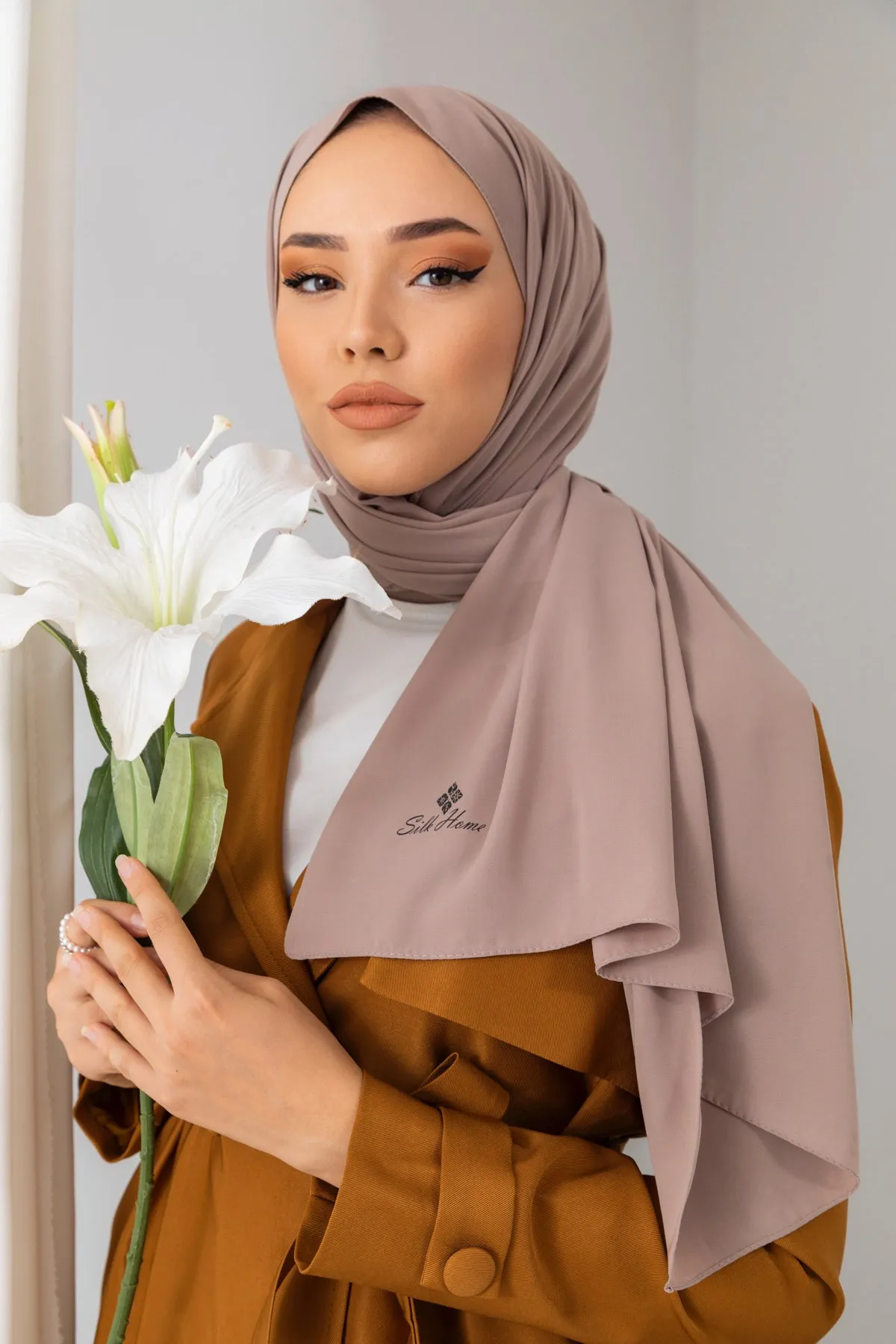 Medina Silk