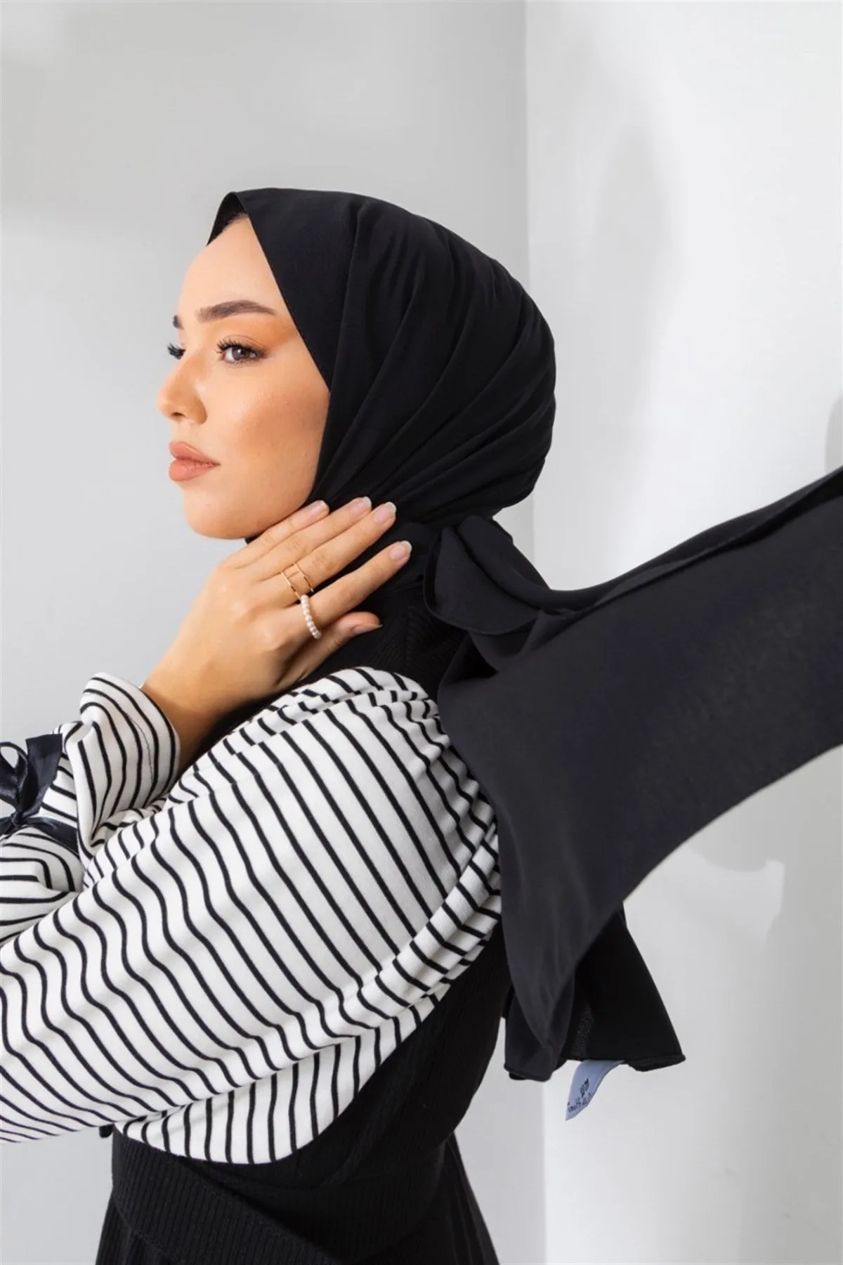 Medina Silk