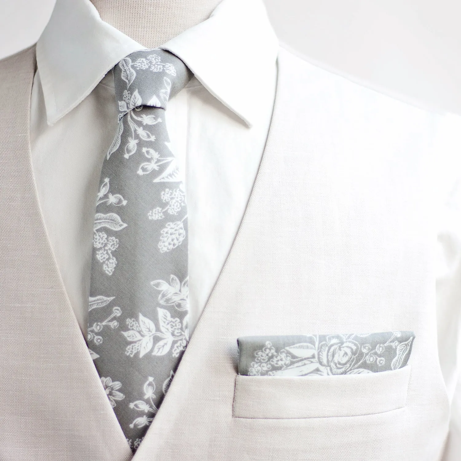 Men's Freestyle Self-Tie Bow Tie / Grey Toile