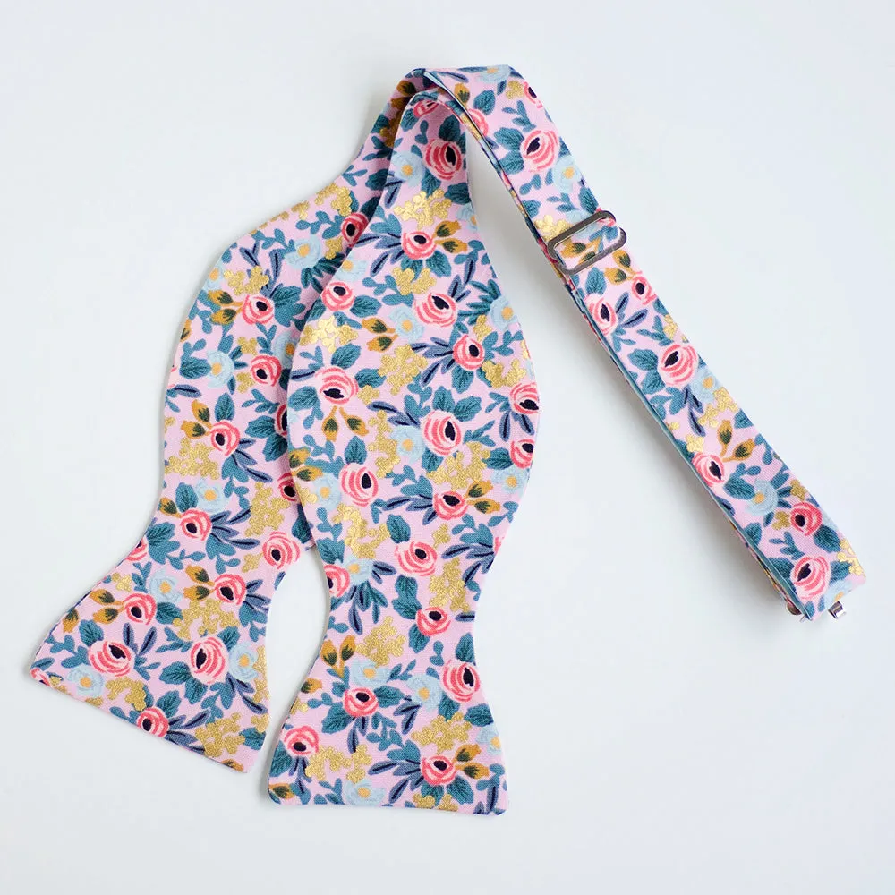 Men's Pocket Square / Rosa In Violet