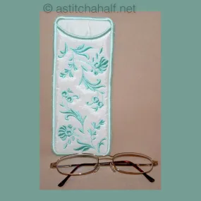 Slim Line Eyeglass Case 01
